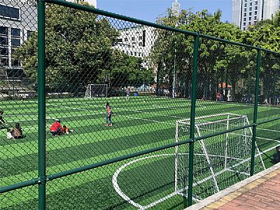 運(yùn)動場圍欄網(wǎng)